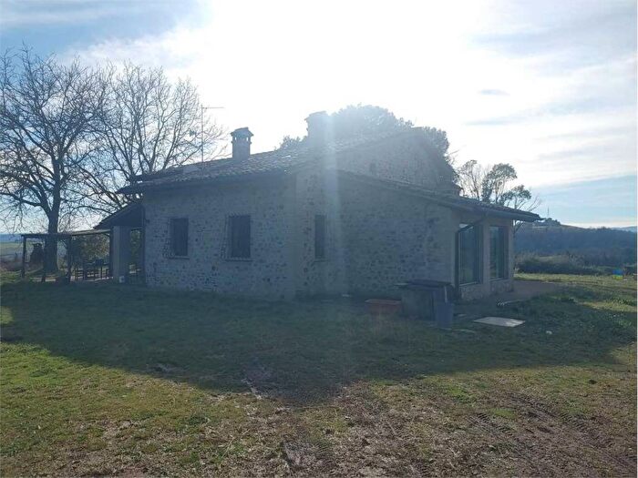 Casa con 5 locali in affitto in Centro, Orvieto