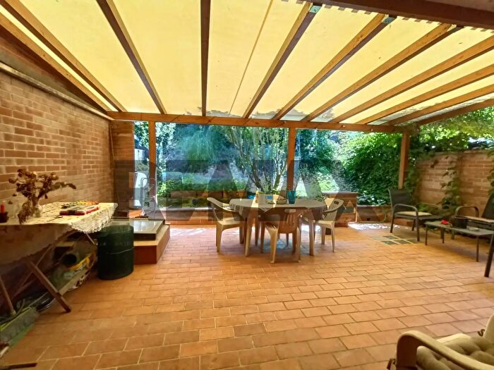 Casa con 8 locali in vendita in Via Giovanni Cecchini, Perugia