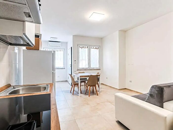 Appartamento bilocale in vendita in Via Abruzzi, Cagliari