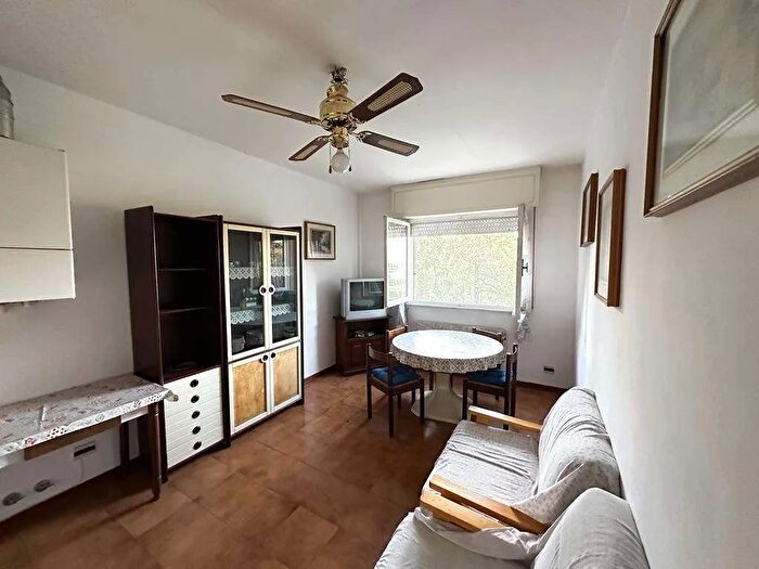 Appartamento bilocale in vendita in Luni