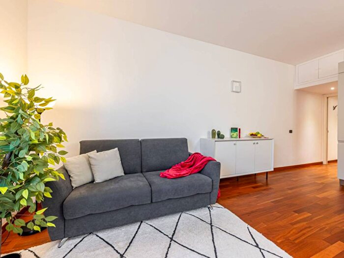 Appartamento bilocale in affitto in Via Fiuggi, Istria, Milano