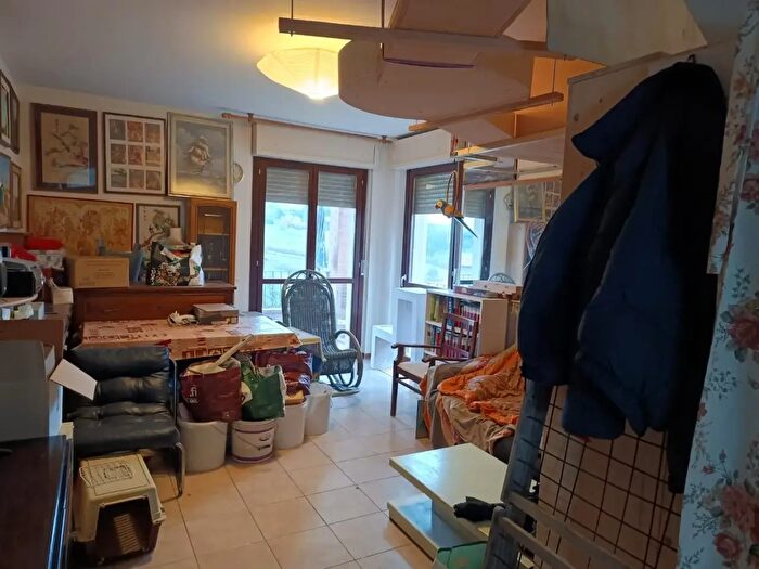 Appartamento quadrilocale in vendita in Aduti di Vicobello, Siena