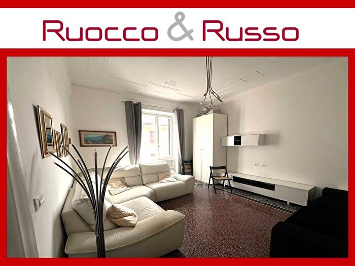 Appartamento con 6 locali in affitto in Via Giovanni Torti, San Fruttuoso, Genova