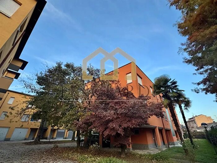 Appartamento quadrilocale in affitto in Via Bay, Lodi