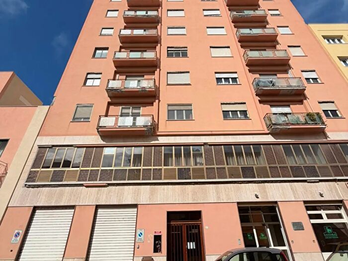 Appartamento quadrilocale in vendita in Via Marinella, Trapani