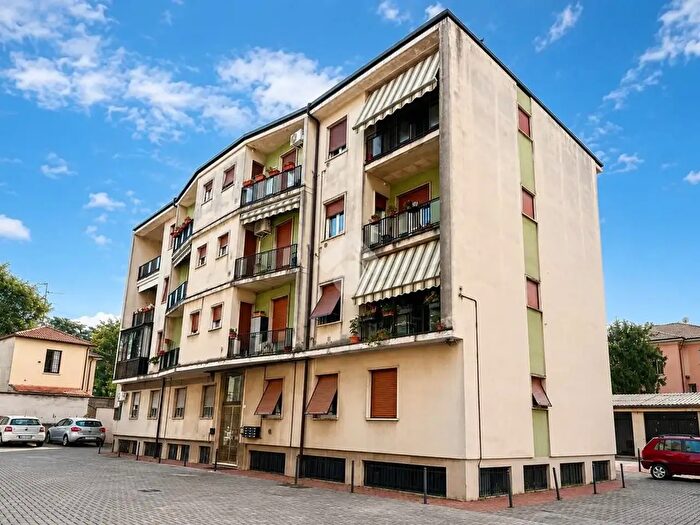 Appartamento bilocale in vendita in Via Piave, Macherio
