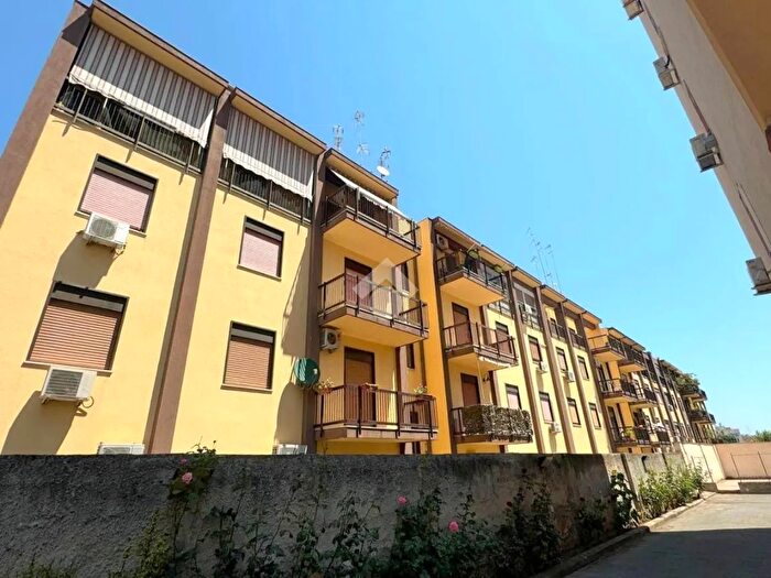 Appartamento con 5 locali in vendita in Via Polito, Palermo