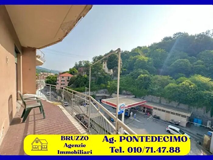 Appartamento quadrilocale in vendita in Via San Quirico, Genova