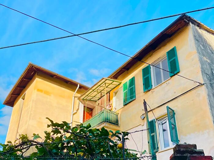 Appartamento con 6 locali in vendita in La Spezia