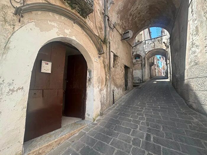 Appartamento bilocale in vendita in Via Duomo, Olevano Sul Tusciano