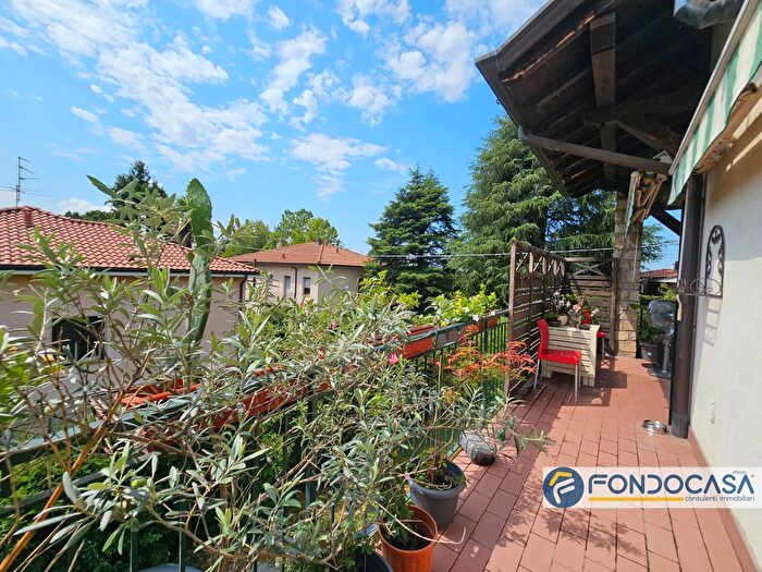 Case in Vendita e in Affitto - 2