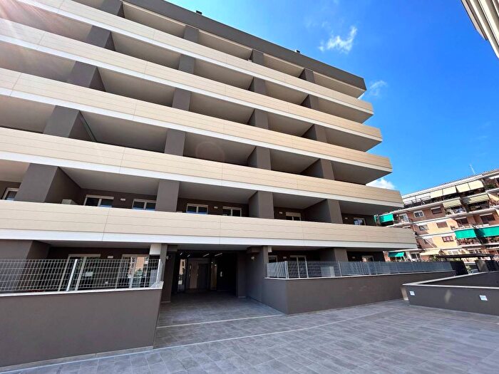 Appartamento monolocale in affitto in Via della Magliana Nuova, Magliana, Roma