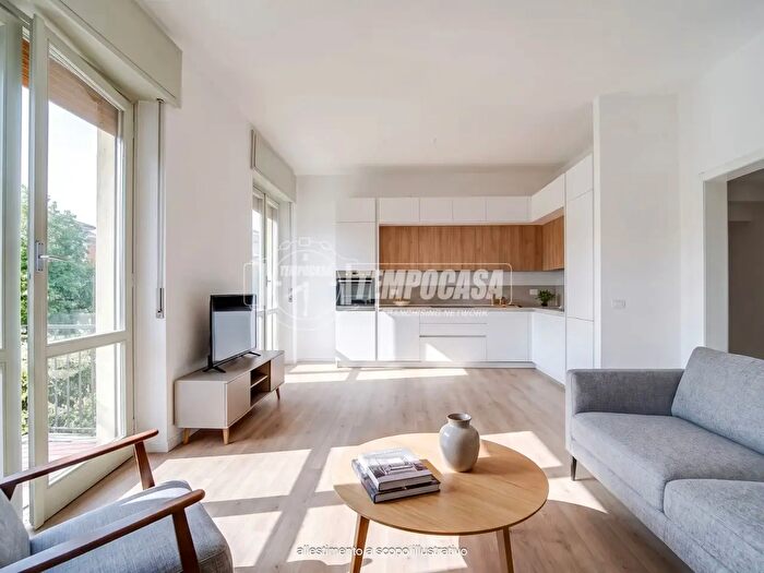 Casa con 5 locali in vendita in Via Val Anzasca, Gallarate