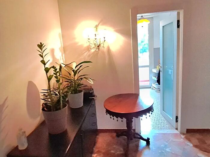 Appartamento con 5 locali in vendita in Via Boito, Firenze