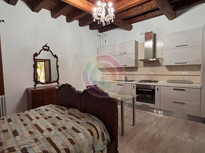 Appartamento monolocale in affitto in Via Motta, Monselice