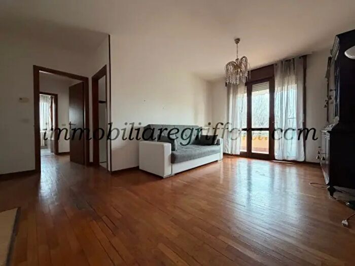 Appartamento trilocale in vendita in Via Caduti di Cefalonia, Casalecchio Di Reno