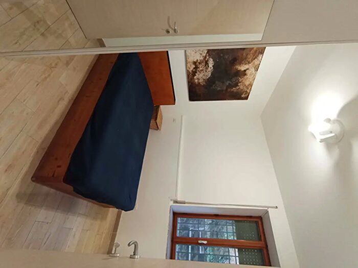 Appartamento monolocale in affitto in Via del Vascello, Roma