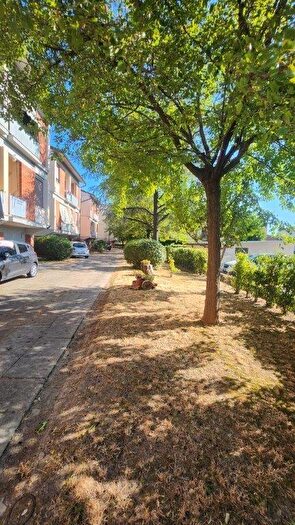 Appartamento con 6 locali in vendita in a Giovanni Pascoli, Pontedera