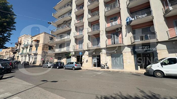 Appartamento trilocale in vendita in Corso Umberto I, Bisceglie