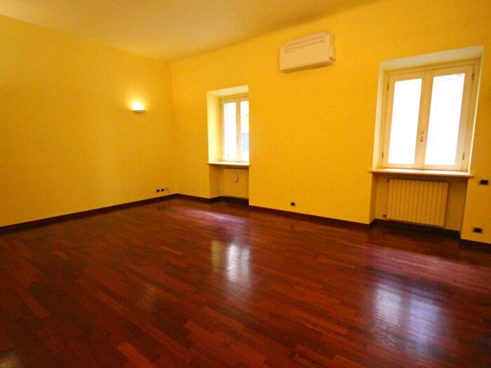 Appartamento con 5 locali in affitto in Porta Venezia, Milano