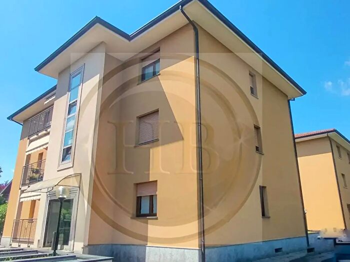 Appartamento bilocale in affitto in Via IV Novembre, Cavaria Con Premezzo