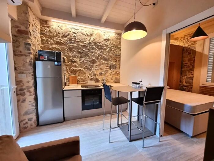 Appartamento bilocale in vendita in Viareggio