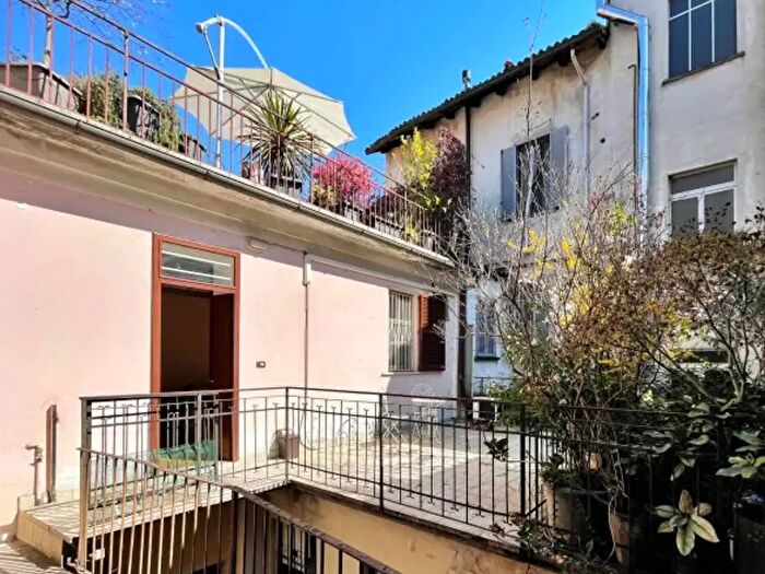 Appartamento bilocale in vendita in Vicolo San Gregorio, Pavia