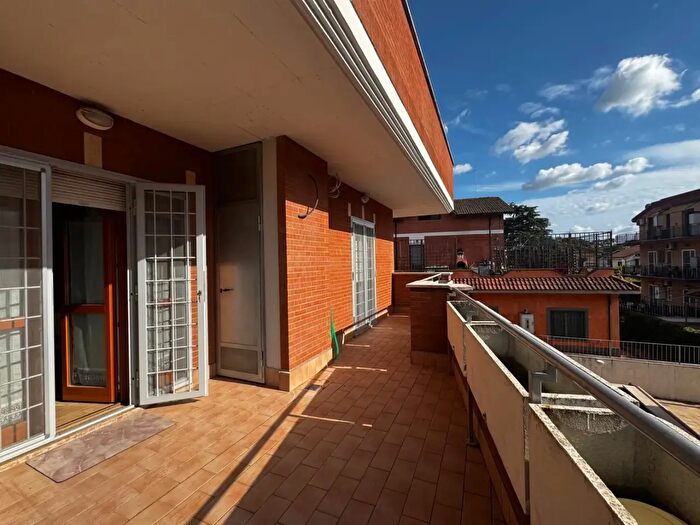 Appartamento bilocale in vendita in Via Maroncelli C, Marino