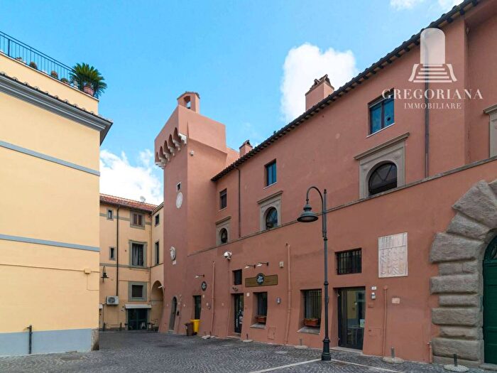 Appartamento con 5 locali in affitto in piazza GUGLIELMO MARCONI, Centro, Nettuno