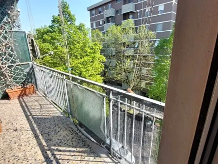 Appartamento trilocale in vendita in Via Angelo Quadrelli, Piacenza