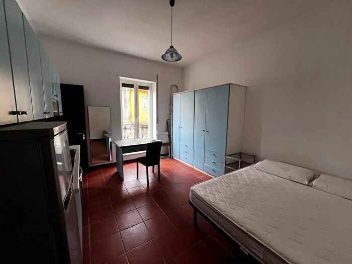 Appartamento quadrilocale in vendita in Vico Campagnari, Napoli