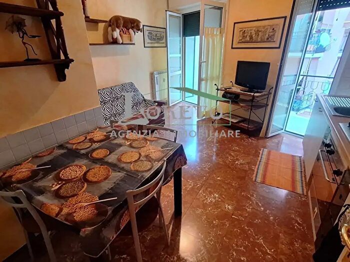 Appartamento bilocale in vendita in Rapallo