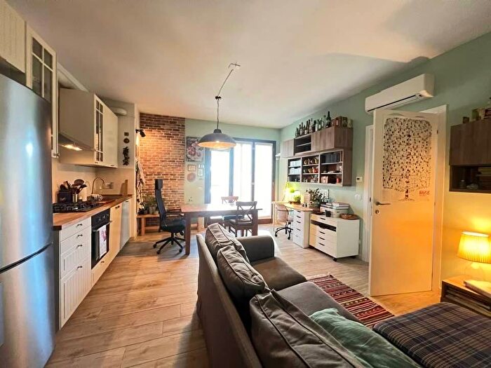 Appartamento bilocale in affitto in Via Cesare Battisti, Centro, San Donato Milanese