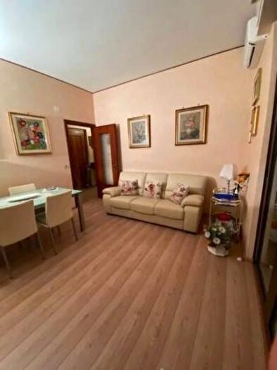 Appartamento trilocale in vendita in Via Michelangelo Corosu, Varazze