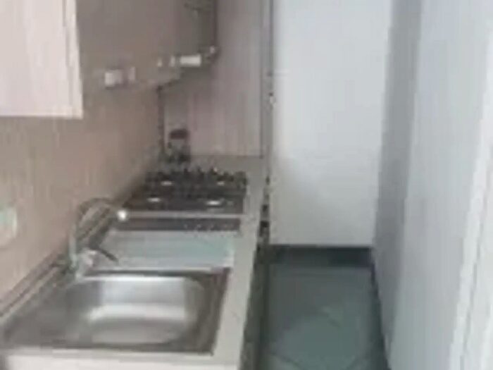 Appartamento bilocale in affitto in Via Pessina, Napoli