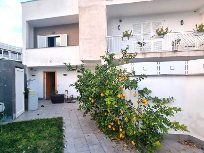 Appartamento trilocale in affitto in Corso Europa, Villaricca