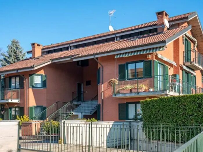 Appartamento con 6 locali in vendita in Via Rubens Fattorelli, Torino