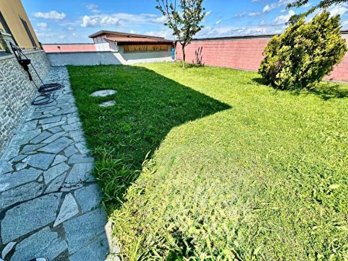 Casa con 5 locali in vendita in Località Moretta, Borgonovo Val Tidone