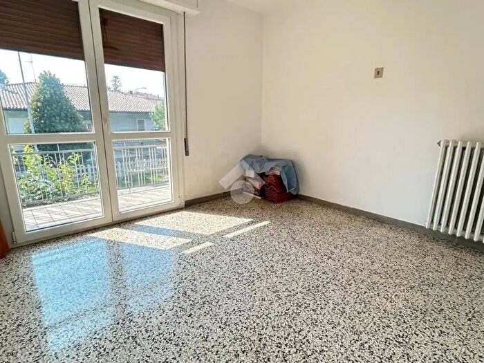 Casa con 6 locali in vendita in Via Giacomo Puccini, Conselice