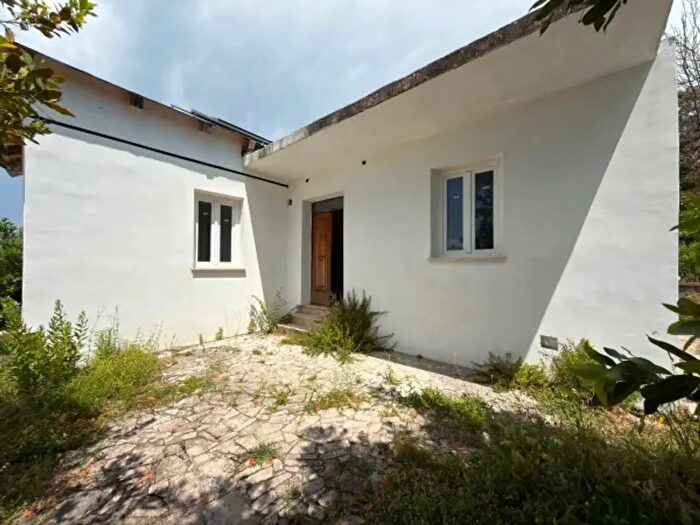 Casa quadrilocale in vendita in Via di Grotte Maria, Frascati