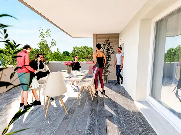 Appartamento quadrilocale in vendita in Via Maria Teresa Lisieux, Albignasego