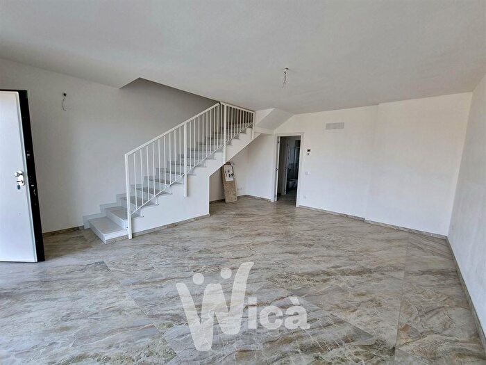 Casa con 5 locali in vendita in Ravenna