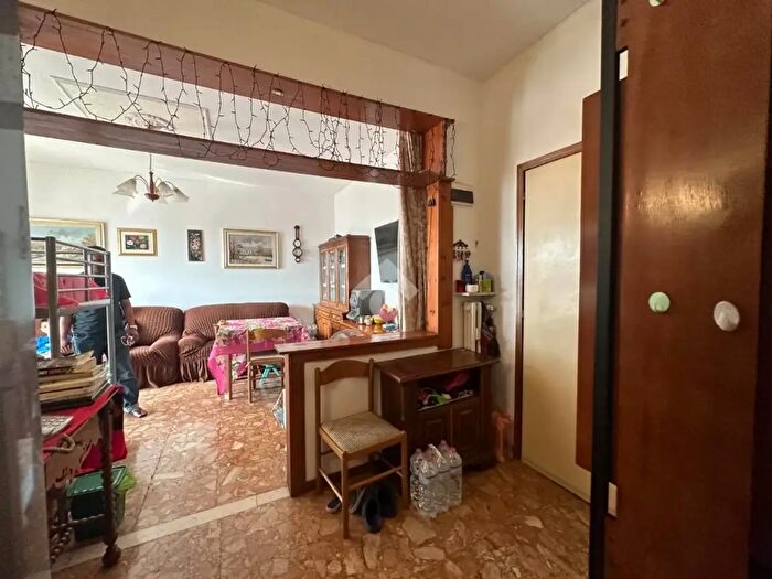 Appartamento trilocale in vendita in Via G B Tiepolo, Seriate