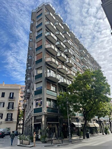 Appartamento quadrilocale in vendita in Piazza Marconi, Foggia
