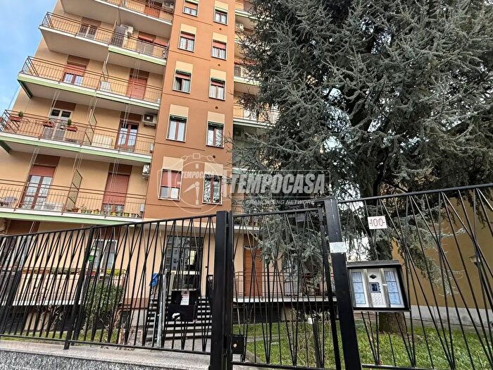 Appartamento bilocale in vendita in Corso Roma, Cologno Monzese