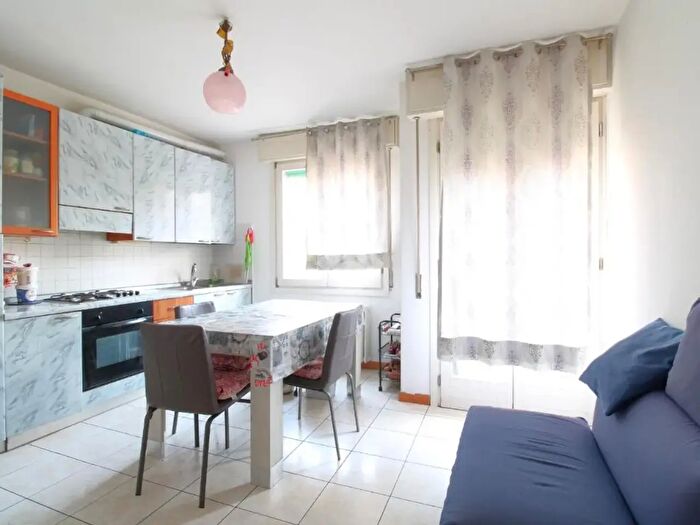 Appartamento trilocale in vendita in Via Monte Coni Zugna, Vicenza