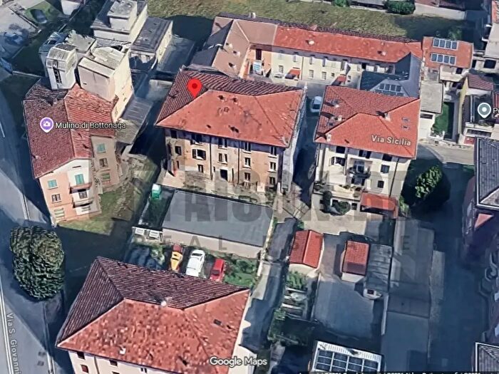 Appartamento quadrilocale in vendita in Via Sicilia, Brescia