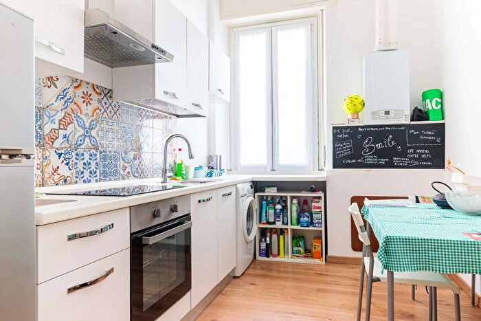 Appartamento bilocale in vendita in Via Leonardo da Vinci, Varese