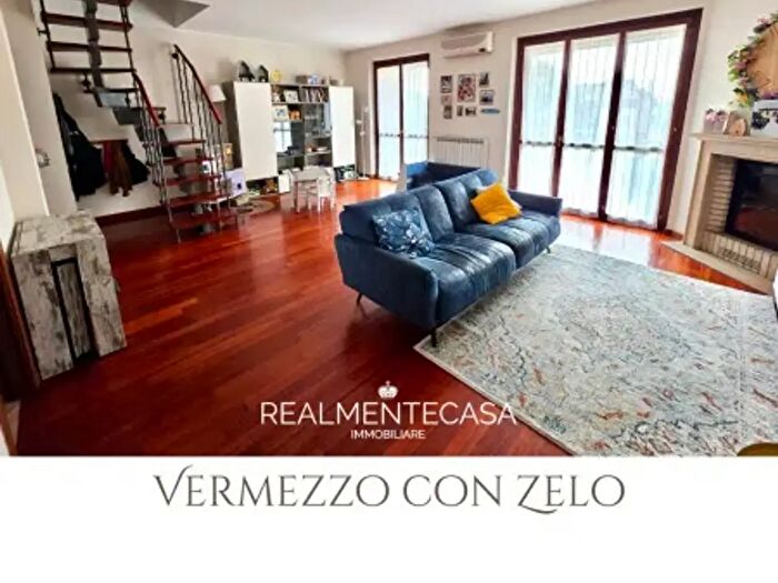 Appartamento trilocale in vendita in Via della Tavolera, Vermezzo con Zelo