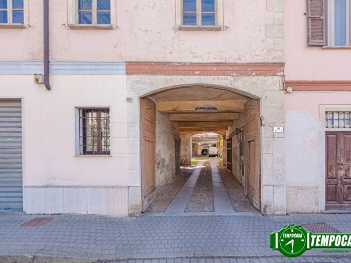Appartamento bilocale in vendita in Via Vittorio Veneto, Santa Cristina, Santa Cristina e Bissone